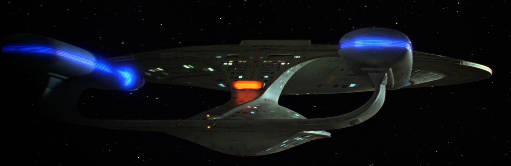 Galaxy_class_USS_Enterprise-D_aft_view